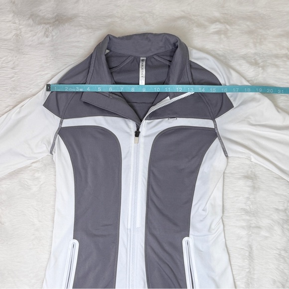 Fabletics Jojo Performance Jacket S - Picture 9 of 14